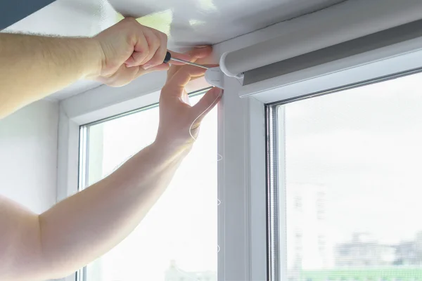 What to Expect During Your Roller Shade Installation Service